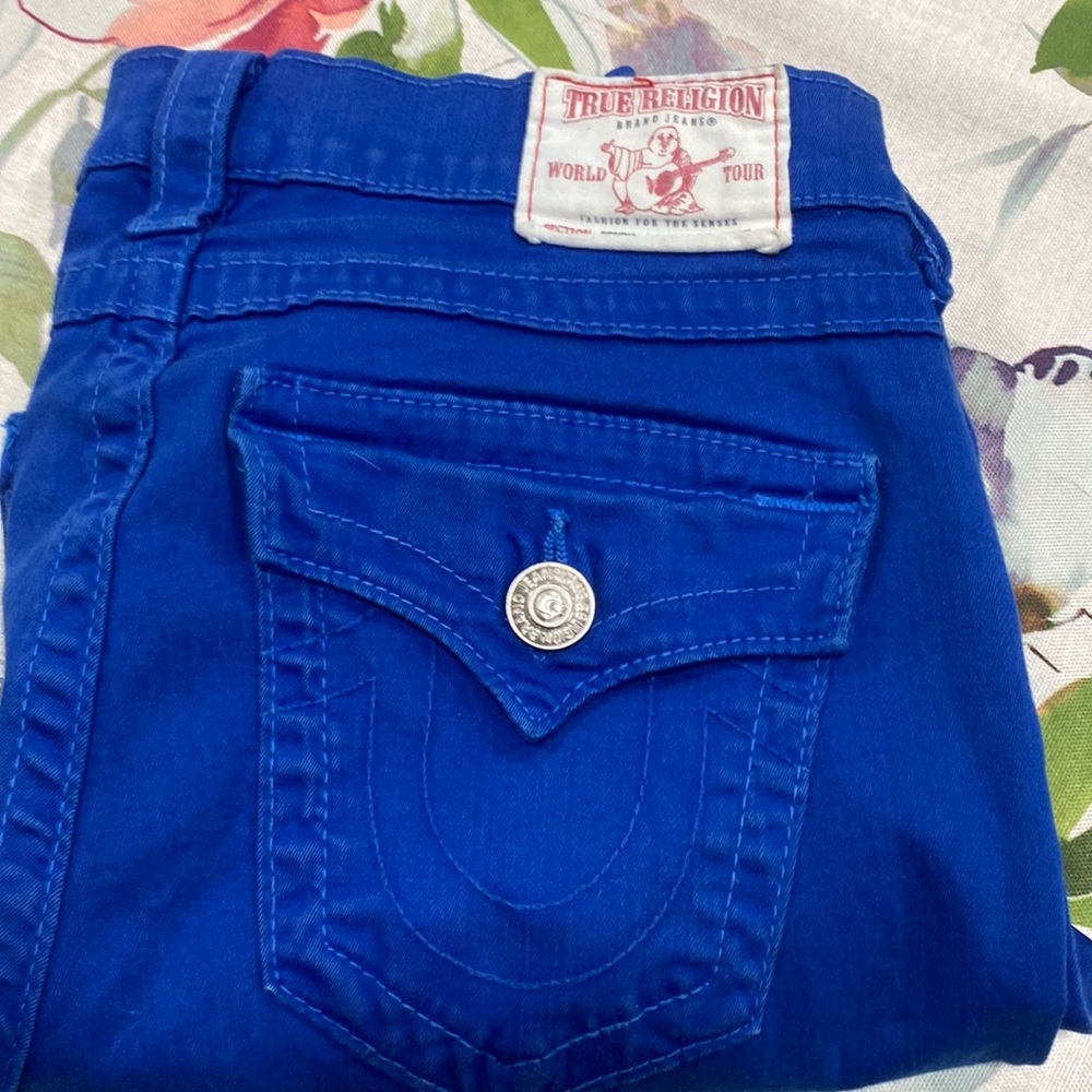 Waist is size 29